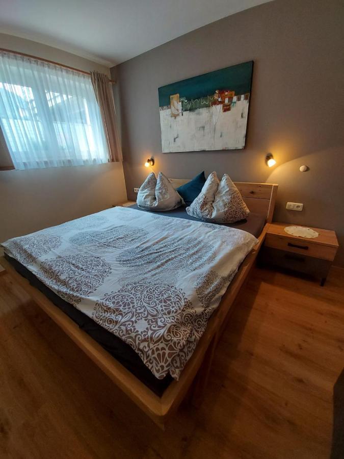 Appartement Alexandra Neukirchen am Großvenediger エクステリア 写真