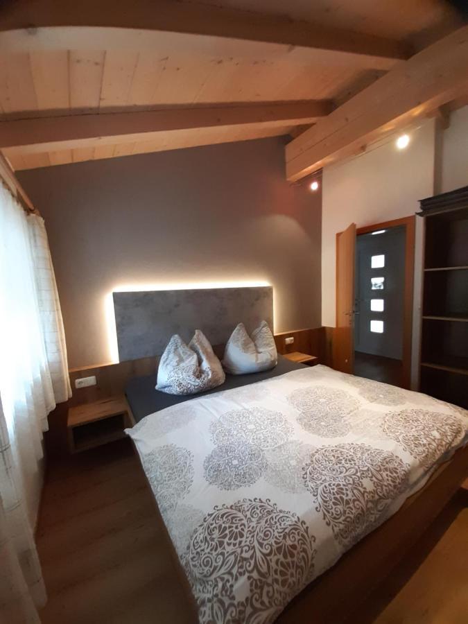 Appartement Alexandra Neukirchen am Großvenediger エクステリア 写真