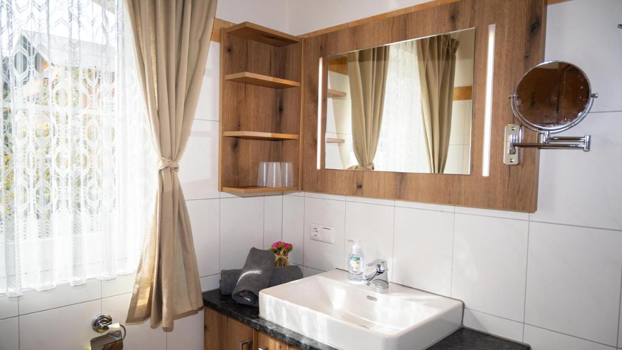 Appartement Alexandra Neukirchen am Großvenediger エクステリア 写真