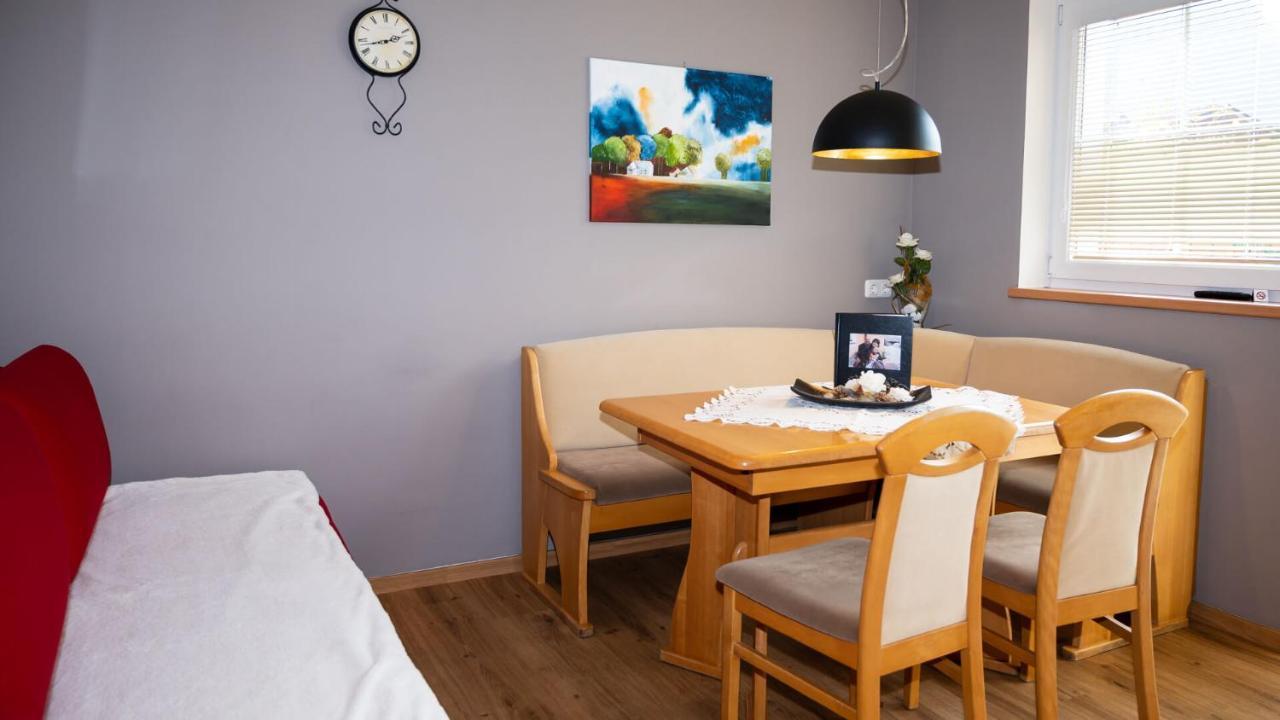Appartement Alexandra Neukirchen am Großvenediger エクステリア 写真