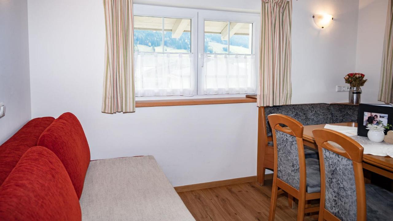 Appartement Alexandra Neukirchen am Großvenediger エクステリア 写真
